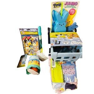 Bluey shopping Trolley bundle peep color book , drink container ,peep chalk
